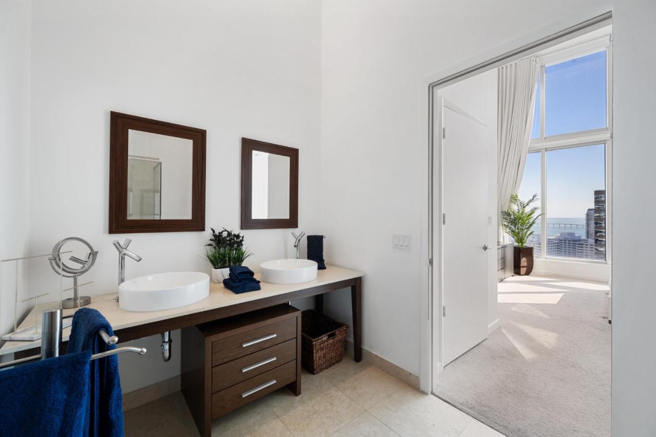 マイアミIconic Luxurious High Ceilings Unit Brickell Wアパートメント エクステリア 写真